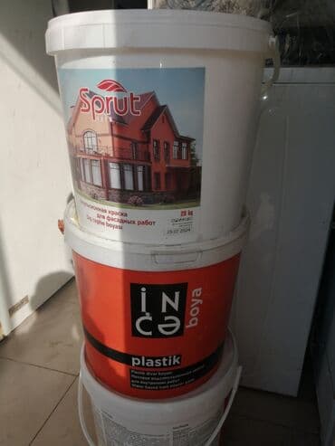 акриловая краска: Акриловая Фасадная краска. Есть в наличии Матовая водоэмульсионная — 4