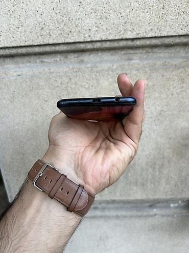 philips xenium 9@9h: Samsung Galaxy A10, 32 GB, rəng - Qara, Düyməli, Sensor, İki sim kartlı — 5