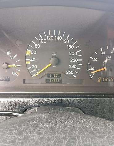 disk teker mercedes: Mercedes-Benz C 200: 2 l | 2000 il Sedan — 7