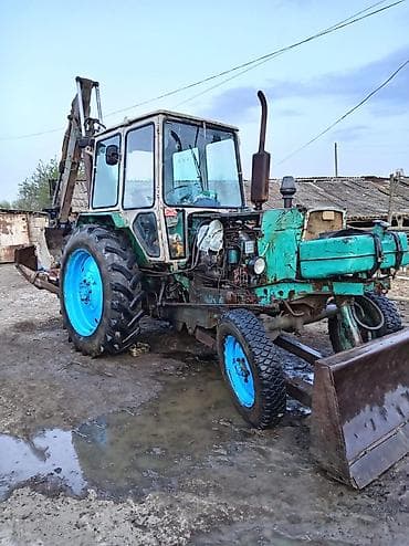 ucuz masınlar: Traktor ideal vəziyyətdədir. Tam işlək formada. Sənətdəri də tam — 6