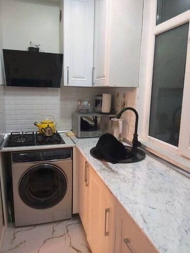 ilkin odənişsiz evler: Bakı, 2 otaqlı, Köhnə tikili, m. Neftçilər, 50 kv. m — 5