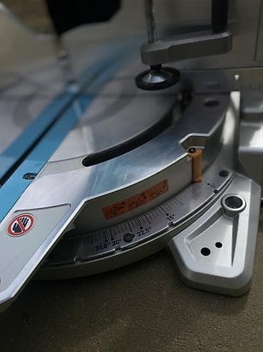 Dekorativ divar panelləri: Makita sürüşdürülən mişarı Makita LS1219 – Professional Torçovka — 9