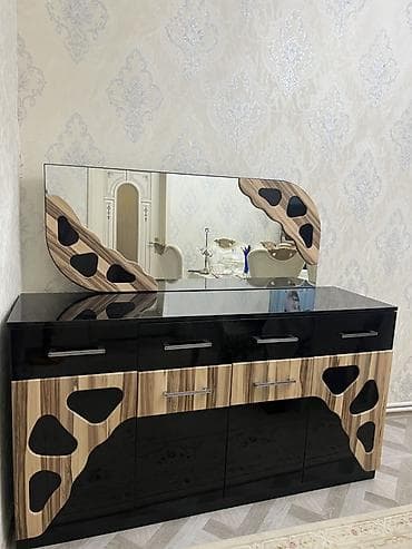 İşlənmiş, TV altlığı — 1