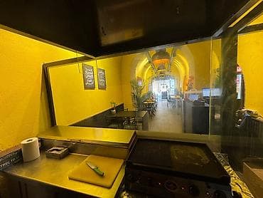 ev axtaranlar: Təcili Hazır restoran biznesi satılır. Şəhərin mərkəzində fast-food — 4