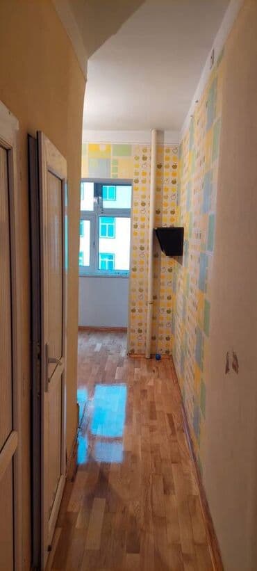 sabuncuda kirayə ev 200 azn: Bineqedi rayonu 9-cu mikrarayonda 4 mertebeli binanın 4-cu — 2