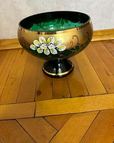 Şüşə dekorativ vaz/kompot qabı - Material: qalın rəngli şüşə - Rəng — 1