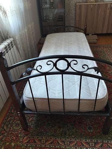 Təknəfərlik çarpayı, Bazasız, Matras ilə, Siyirməsiz