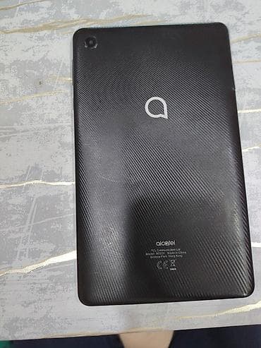 Alcatel planşet – model 9032X.Zaryatka yeri sınıb,qalan hər şeyi