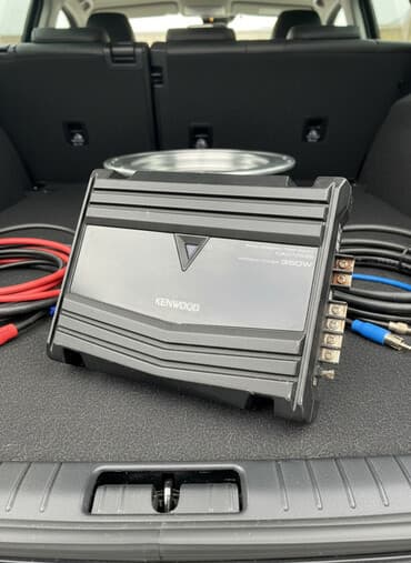 ses guclendiriciler: Kenwood KAC-M526 avtomobil gücləndiricisi - Stereo/Bridge edilə bilən — 1