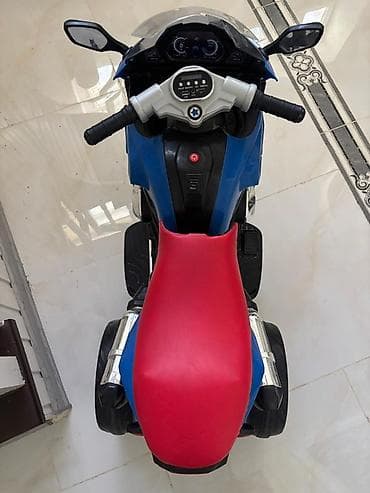 pive set: Motosikl alinib cox az surulub,qalib bagda,cox yaxwi veziyettedir. - — 5
