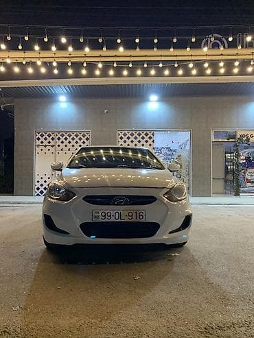 Yağlar və avtokimyəvi maddələr: Hyundai Accent: 1.6 l | 2012 il Sedan — 2