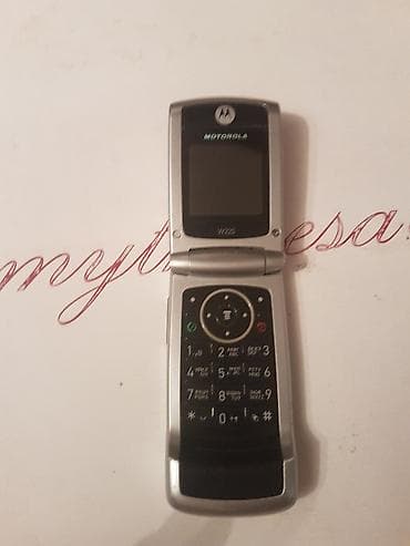 telefon kohne: Antik madel telefon tam idial veziyetdei qesheng ishdiyir — 2