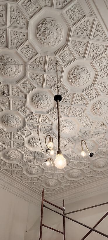 Услуги мастеров по дверям: Tavan üçün klassik gips dekor və karniz işləri - Material: yüksək — 1