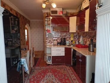 qaraçuxurda evler: Bakı, Qaraçuxur qəs., 3 otaqlı, Köhnə tikili, m. Neftçilər, 80 kv. m — 6