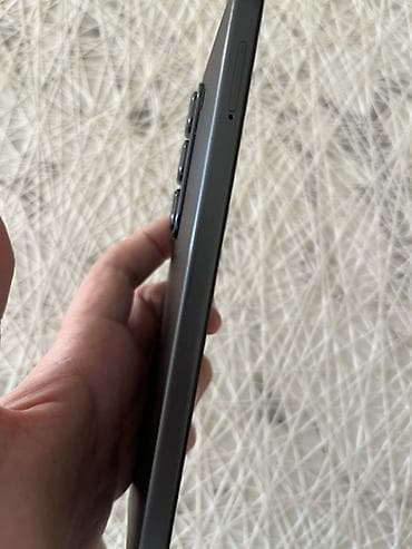 kireditle telefon: Infinix HOT 50, 256 GB, rəng - Qara, Sensor — 3