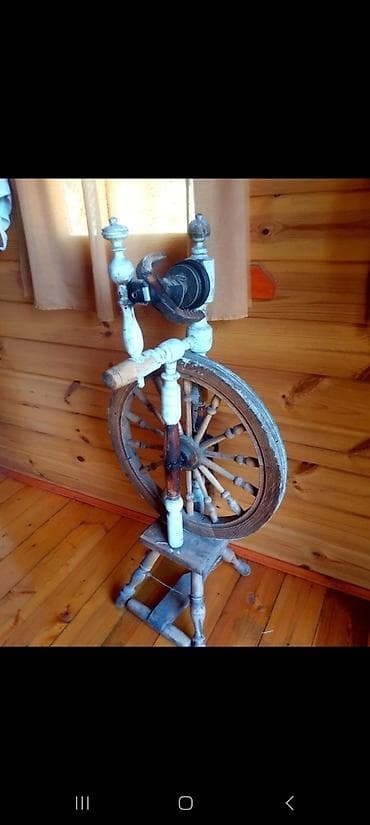 Əl işi üçün nəzərdə tutulmuş taxta iyək. Dekorativ element kimi də