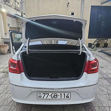 masin səkilləri: Chevrolet Cruze LTZ sedan - Kuzov: sedan, ağ rəng - Komplektasiya — 10