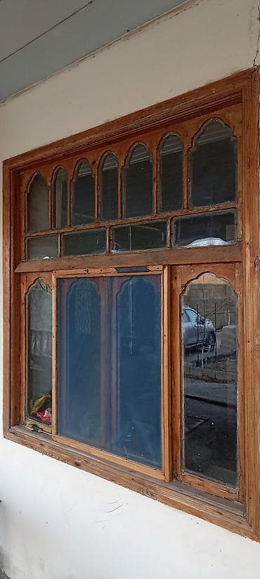 qapi ve pencere: Məhsul: Taxta qapı və pəncərə dəsti Təsvir: - Klassik üslubda — 2