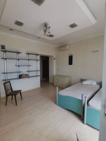 at yalında evlər: Bakı, 4 otaqlı, Köhnə tikili, m. İçərişəhər, 120 kv. m — 9