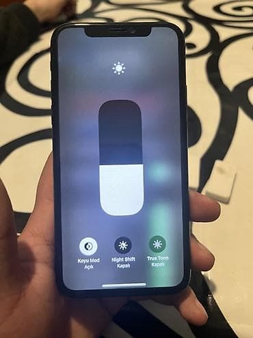 телефон fly e: IPhone Xs, Space Gray — 4