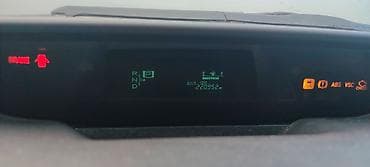 panorama mercedes 2008: Toyota Prius (2-ci nəsil) – qırmızı rəng, hibrid liftbek. Texniki — 5