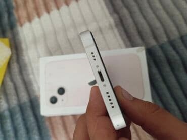 iphone 11 yigilma: IPhone 13, 128 GB, Ağ, Simsiz şarj, Zəmanət, Face ID — 3