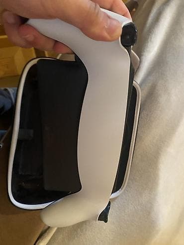 playstation 5 oyunlar: Məhsul: PlayStation Portal Remote Player + daşıma futlyarı Təsvir: - — 2