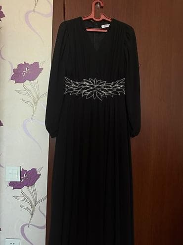 Qara uzun ziyafət donu 48-50 razmer - Model: V-yaxa, uzun qollu, axıcı — 1