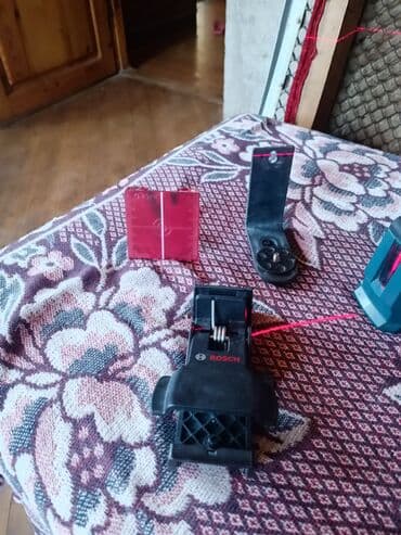 uqlarez islenmis: Divar lazeri satılır az işlənib əla baxılıb Real alcıya endirim — 2