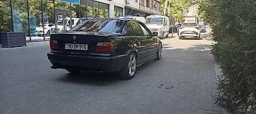 bmw 8: BMW 3 series: 1.8 l | 1995 il Sedan — 4