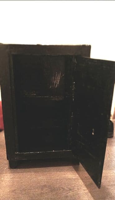 qapı bəzəkləri: Açılan, 1 qapı Düz dolab — 3