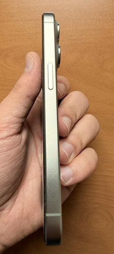 Компьютеры, ноутбуки и планшеты: IPhone 15 Pro, 128 ГБ, Серебристый, Face ID — 4