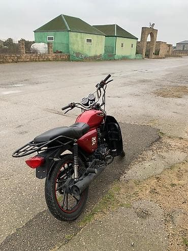 mercedes e 240: Minsk - 50, 80 sm3, 2023 il, 31 km — 2