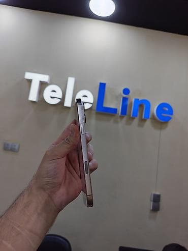 apple 5 s: IPhone 16 Pro Max, 256 GB, Desert Titanium, Zəmanət, Simsiz şarj, Face ID — 5