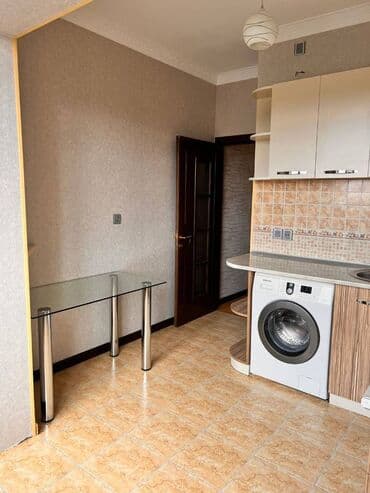 bine atciliqda kiraye ev: Binəqədi rayonu,9 mkr,pajarni ilə üzbəüz, Yeni təmir olunmuş 3 otaqli — 10