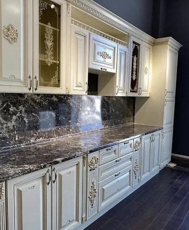 dekorativ masa: Klassik üslubda mebel dəsti - Mətbəx garnituru: Krem rəngli, oyma — 1