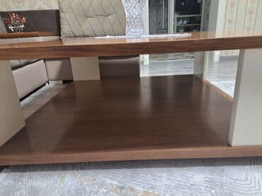 ev ucun masa: Kvadrat masa, Açılmayan, Təkərsiz, Laminat, Zəmanətsiz — 1