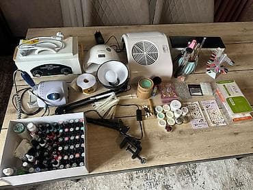 Manikür və gel-lak üçün peşəkar avadanlıq və materiallar dəsti