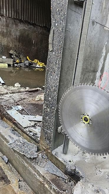 3 eded xoncali taxda qapi lazimdir: Beton kəsmə xidməti - Divar, döşəmə və tavanlarda dəqiq və səliqəli — 2