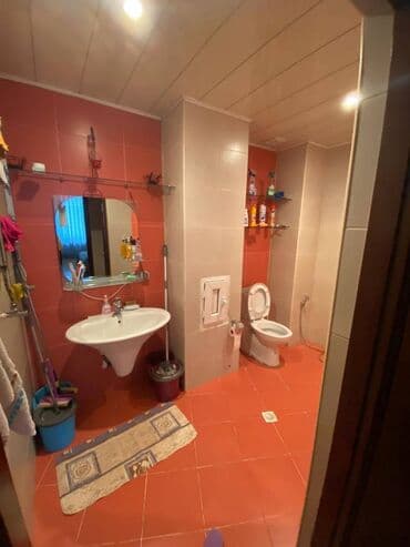 ağ şeher evler: Bakı, 2 otaqlı, Köhnə tikili, m. Xalqlar Dostluğu, 94 kv. m — 3