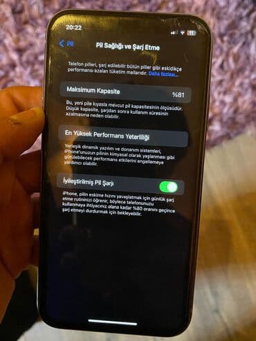 dubai iphone qiymetleri: IPhone 11, 64 GB, Face ID — 6