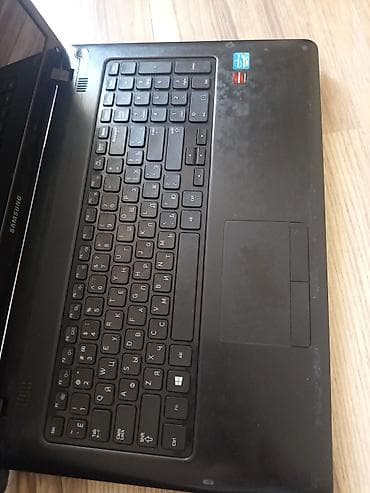 samsunk: Samsung noutbuk bidene ekrani işləmir başqa hər bir şeyi var qiymət — 2