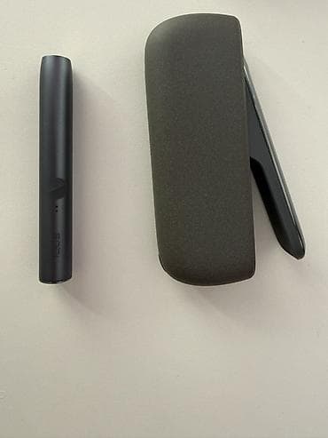 qız kurtkaları: IQOS tütün qızdırma cihazı dəsti - Model: IQOS (şəkillərdəki versiya — 1