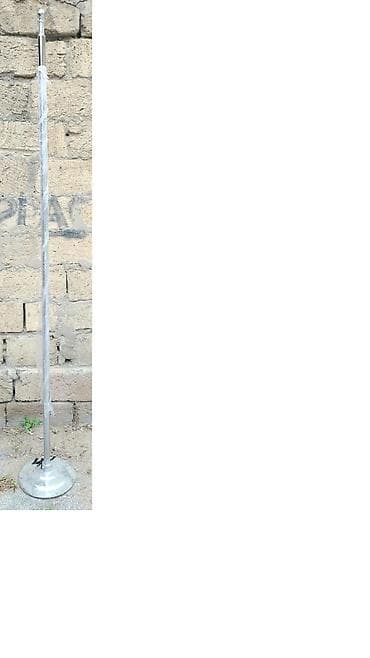 çay evi avadanlıq: Bayraq dirəyi üçün: “Paslanmayan bayraq dirəyi, altlığı ilə birlikdə” — 2
