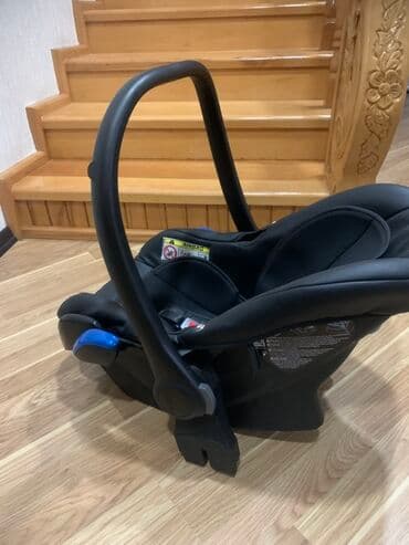 yuxuda körpe uşaq görmek: Uşaq avtomobil oturacağı / bebek daşıyıcısı - Arxa istiqamətdə — 3