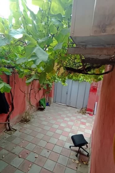 nardaran ev: Masazır dairəsində əsas yola yaxın Addelni həyət evində Bəy otaq — 1