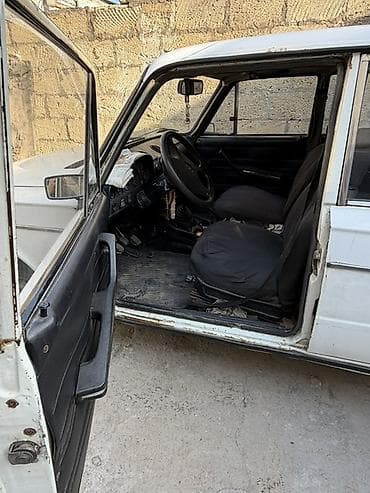 Avtomobil satışı: VAZ (LADA) 2106: 1.3 l | 1993 il Sedan — 10