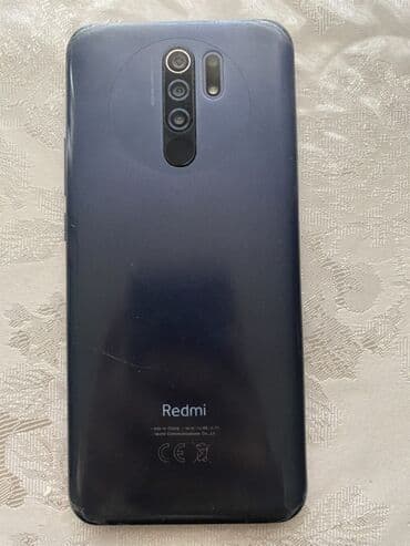 64gb yaddaş.Ekran çatdi.Rahat işlətmək olur .QİYMƏT SONDU