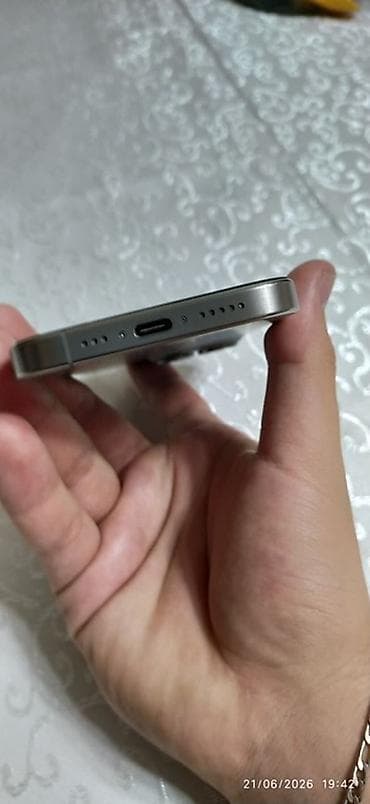 processor core i7: IPhone 15 Pro, 128 GB, Gümüşü, Barmaq izi, Face ID — 6