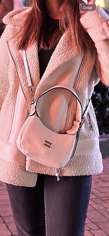 deri sumka: Zərif dizaynlı qadın çantası – açıq krem rəngdə, yüngül və gündəlik — 1